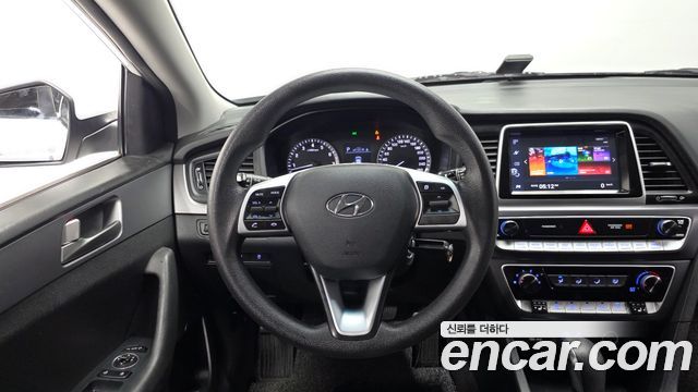 Hyundai Sonata 2019 — photo 19