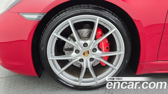 Porsche 718 2020 — photo 5
