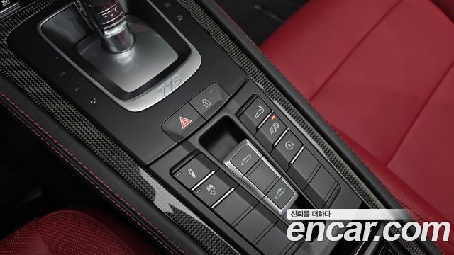 Porsche 718 2020 — photo 23