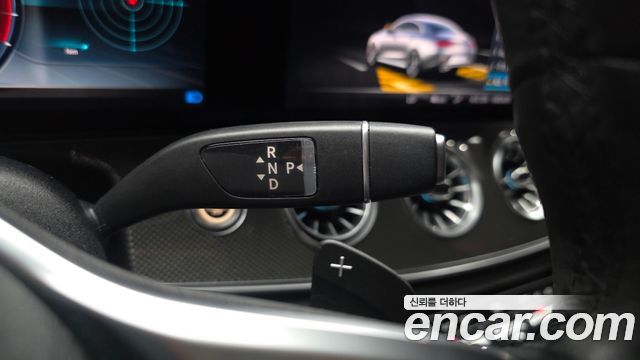 Mercedes-Benz CLS-Class 2019 — photo 12