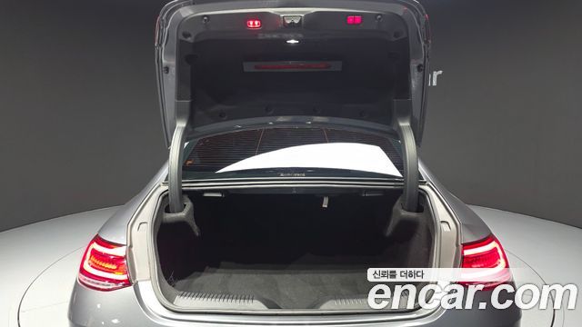 Mercedes-Benz CLS-Class 2019 — photo 25