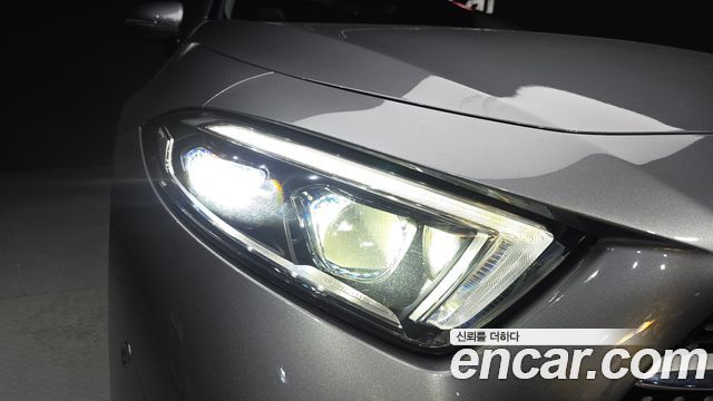 Mercedes-Benz CLS-Class 2019 — photo 8