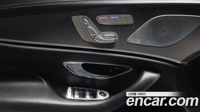 Mercedes-Benz CLS-Class 2019 — photo 28