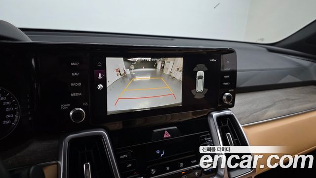 Kia Sorento 2023 — photo 14