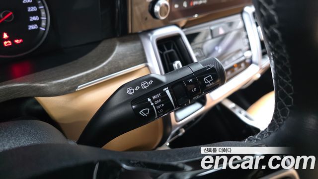 Kia Sorento 2023 — photo 17