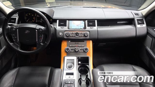 Land Rover Range Rover Sport 2012 — photo 7