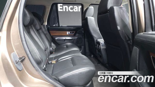 Land Rover Range Rover Sport 2012 — photo 12