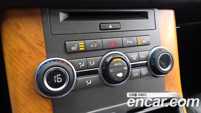 Land Rover Range Rover Sport 2012 — photo 15