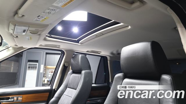 Land Rover Range Rover Sport 2012 — photo 17