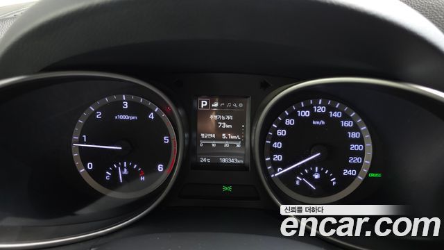 Hyundai Maxcruz 2016 — photo 8