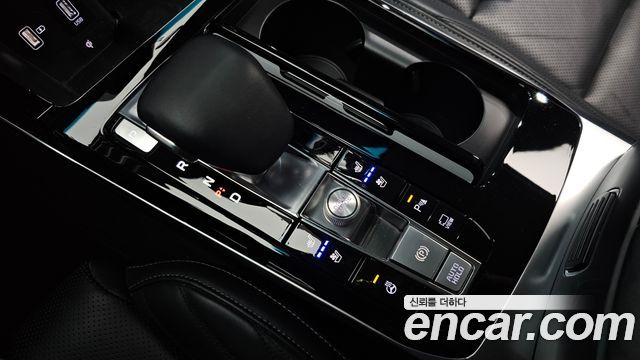 Kia K7 2021 — photo 9