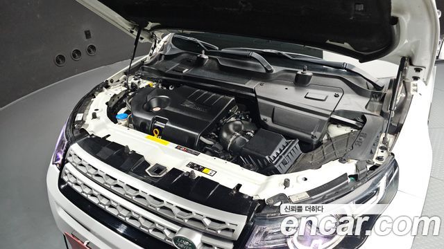 Land Rover Discovery Sport 2018 — photo 6