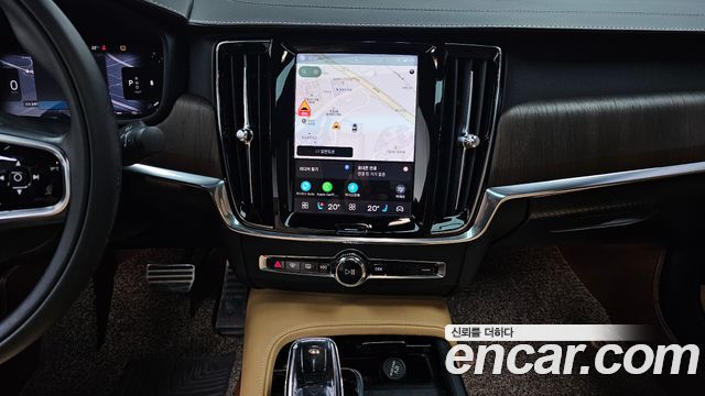 Volvo S90 2022 — photo 12