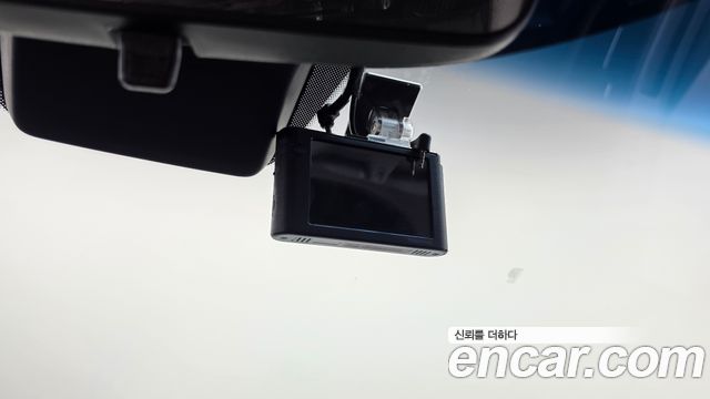 Hyundai Staria 2022 — photo 26