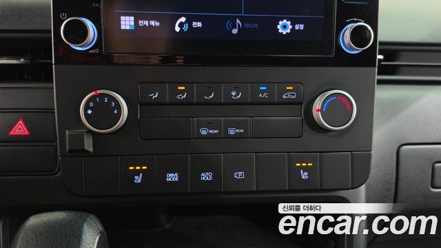 Hyundai Staria 2022 — photo 31