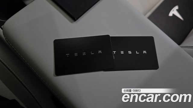 Tesla Model Y 2026 — photo 33