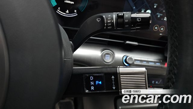 Hyundai Kona 2025 — photo 12