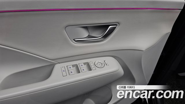 Hyundai Kona 2025 — photo 31