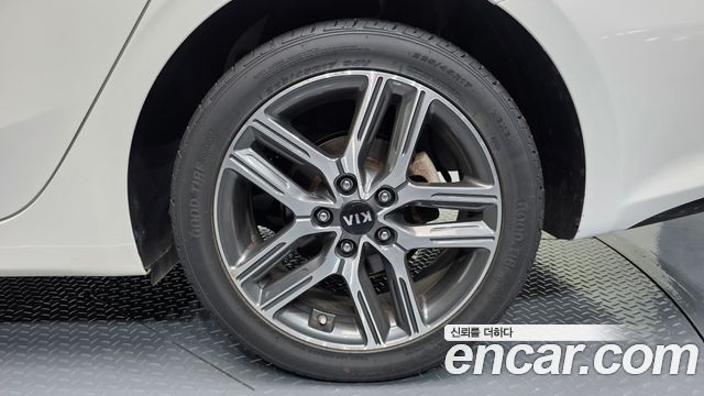 Kia K3 2019 — photo 7