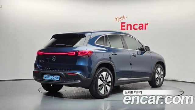 Mercedes-Benz EQA 2021 — photo 2
