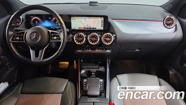 Mercedes-Benz EQA 2021 — photo 10