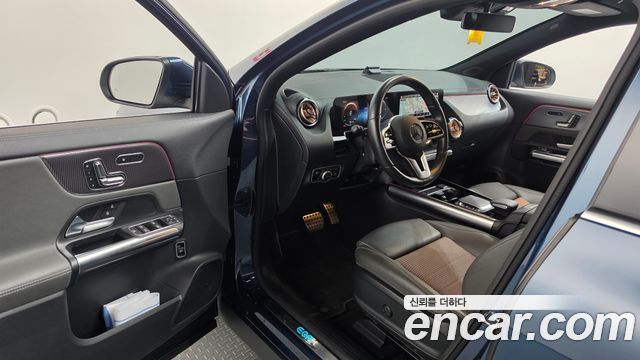 Mercedes-Benz EQA 2021 — photo 13