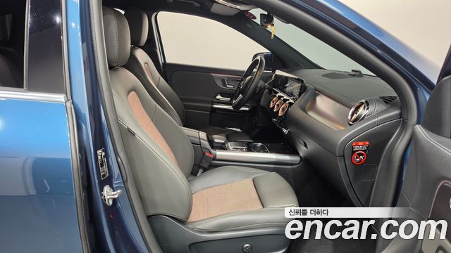 Mercedes-Benz EQA 2021 — photo 16