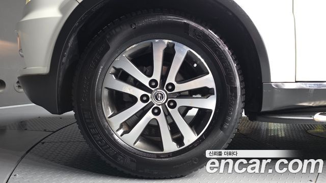 KG Mobility Rexton 2013 — photo 5