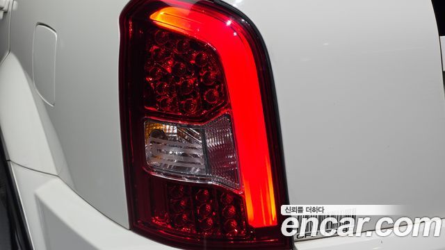 KG Mobility Rexton 2013 — photo 9