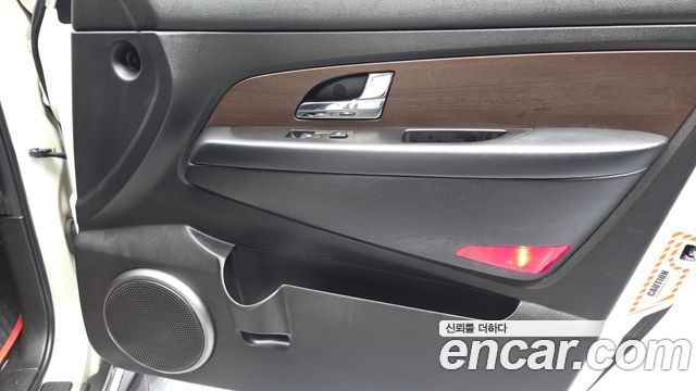 KG Mobility Rexton 2013 — photo 14