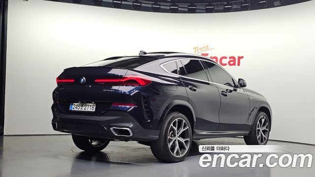 BMW X6 2022 — photo 2