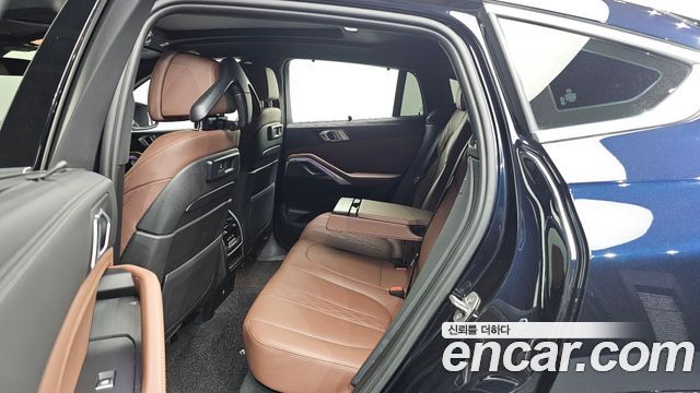BMW X6 2022 — photo 11