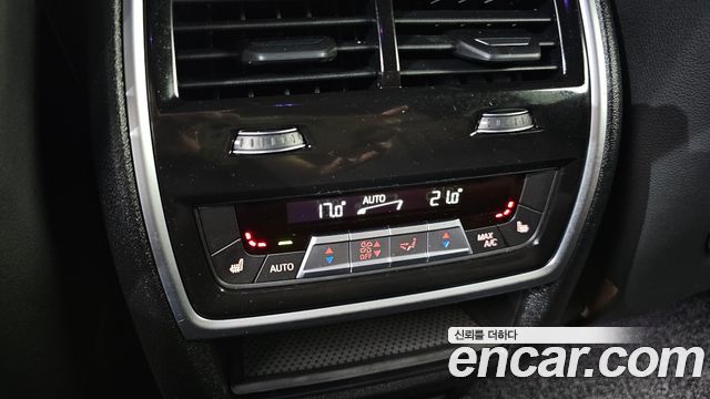 BMW X6 2022 — photo 19