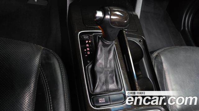 Kia K7 2014 — photo 9
