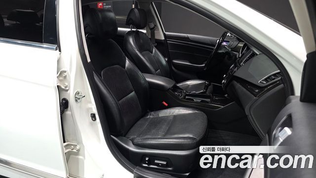 Kia K7 2014 — photo 11