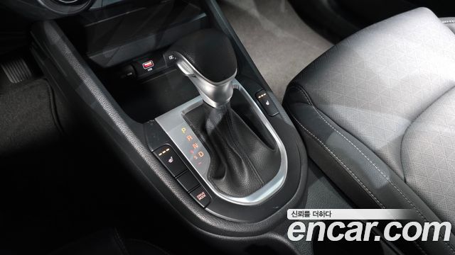 Kia K3 2022 — photo 9