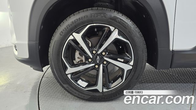 Chevrolet Korea Trailblazer 2023 — photo 5