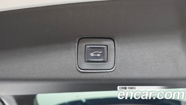 Chevrolet Korea Trailblazer 2023 — photo 21