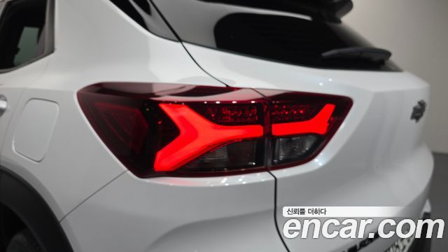Chevrolet Korea Trailblazer 2023 — photo 9