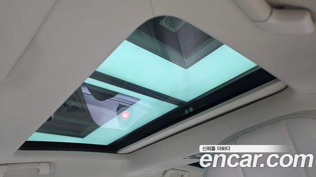 Bentley Flying Spur 2022 — photo 25