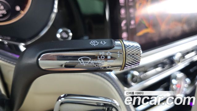Bentley Flying Spur 2022 — photo 28