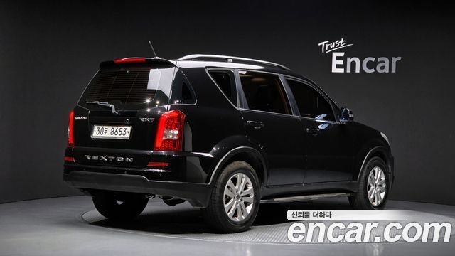 KG Mobility Rexton 2013 — photo 2
