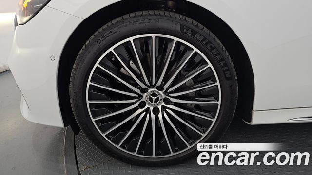 Mercedes-Benz E-Class 2024 — photo 5