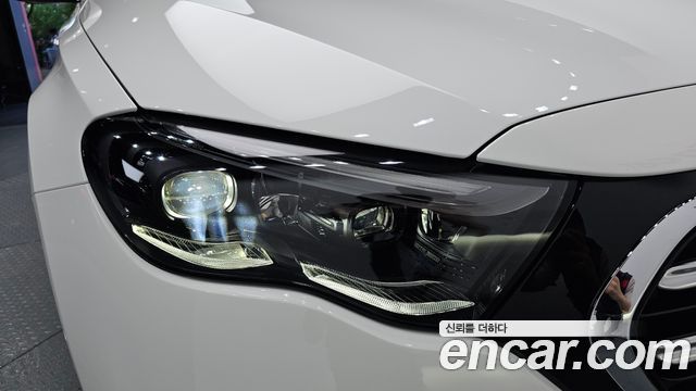 Mercedes-Benz E-Class 2024 — photo 8