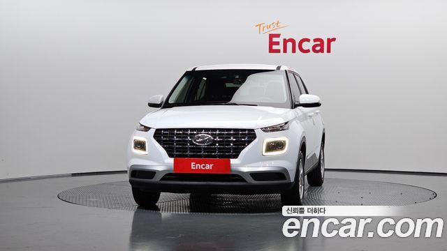 Hyundai Venue 2020 — photo 3