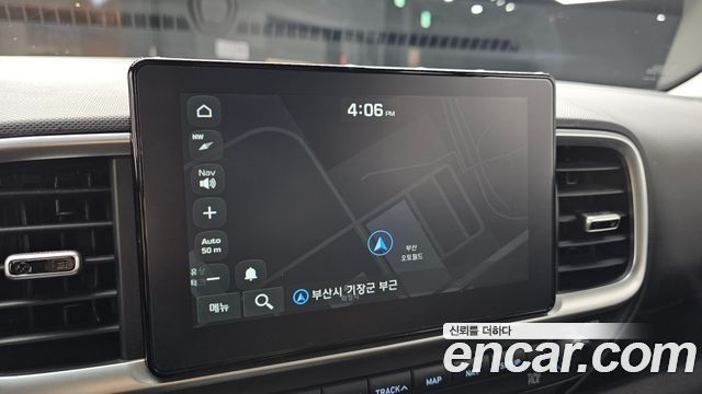 Hyundai Venue 2020 — photo 14