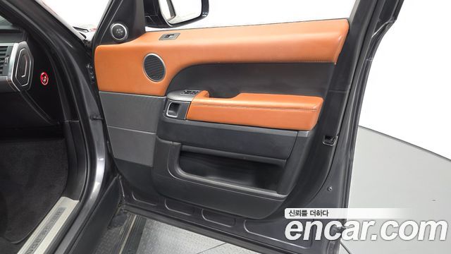 Land Rover Range Rover Sport 2015 — photo 14