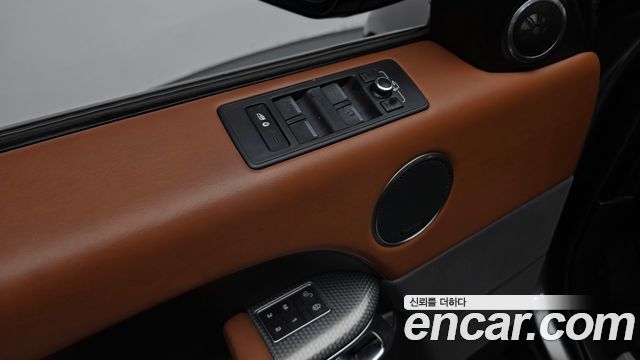 Land Rover Range Rover Sport 2015 — photo 31