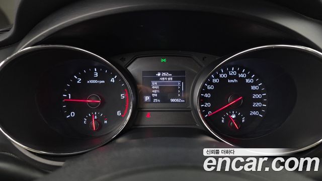 Kia Canival 2019 — photo 11