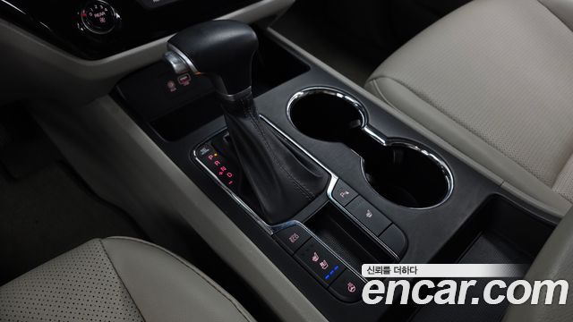 Kia Canival 2019 — photo 12